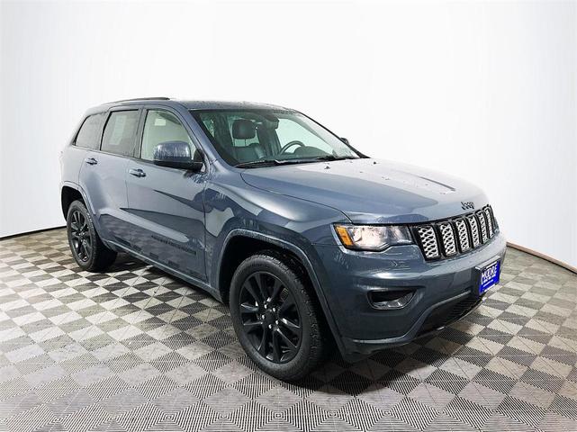 2017 jeep grand cherokee altitude