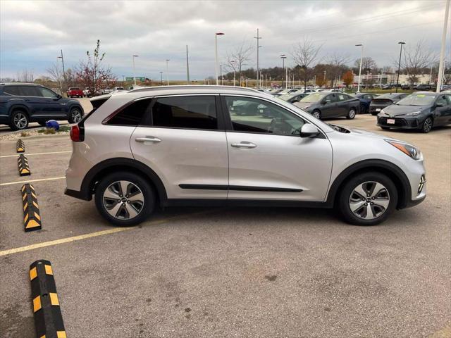 2020 kia niro lx