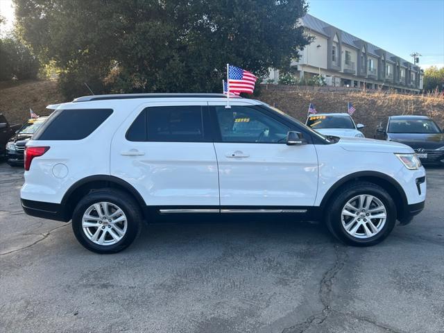 2018 ford explorer xlt