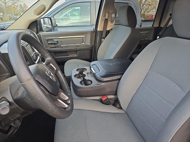 2022 ram 1500 classic slt