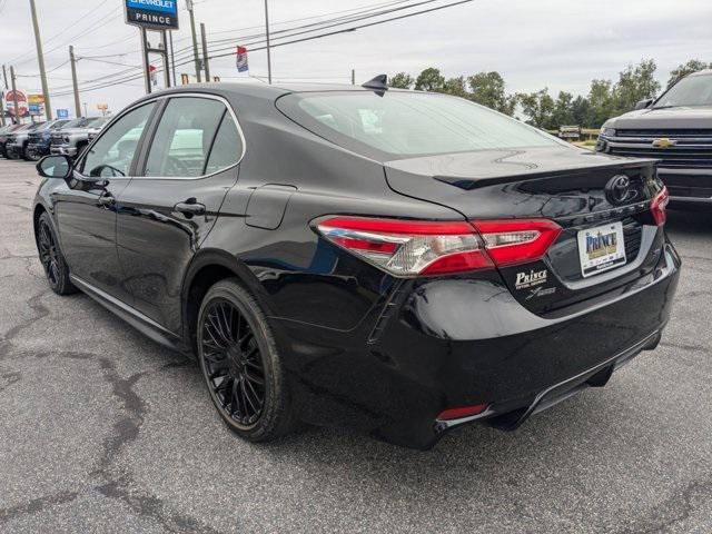 2020 toyota camry se