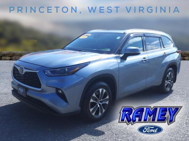 2021 toyota highlander xle