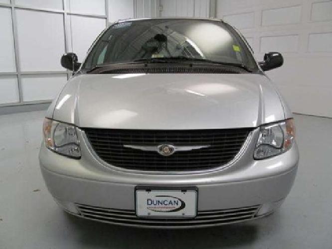 2003 chrysler town & country limited in christiansburg, va
