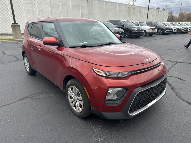 2022 kia soul lx