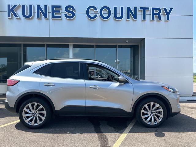 2021 ford escape titanium
