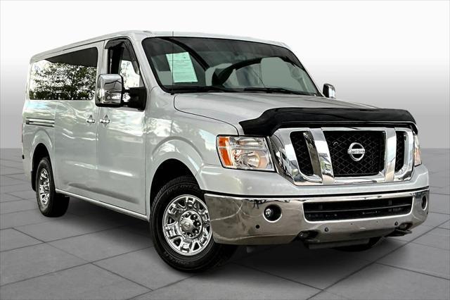 2017 nissan nv passenger nv3500 hd sl v8