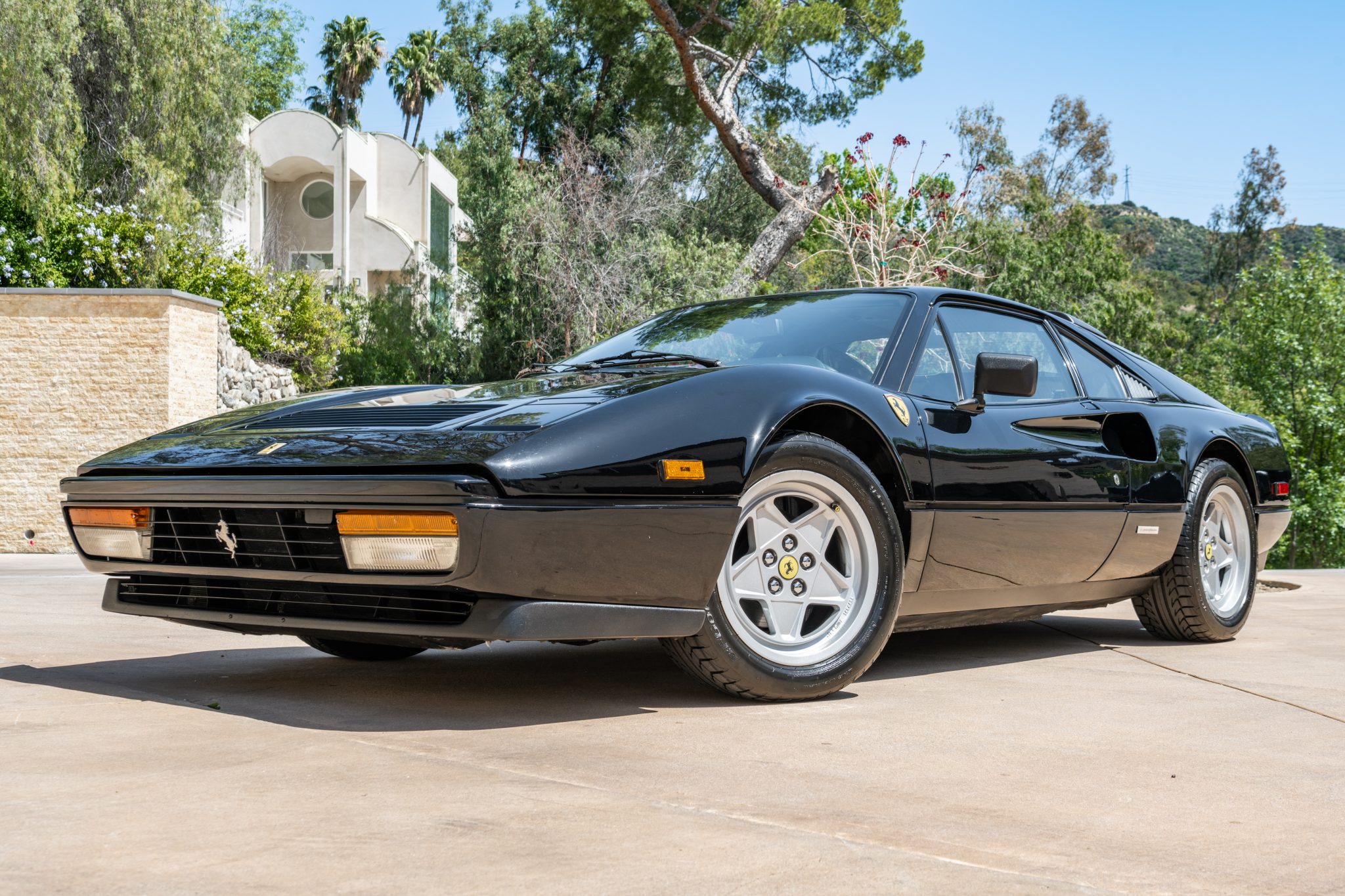 1986 ferrari 328 gtb