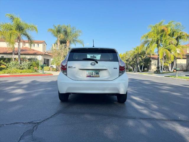 2014 toyota prius c four