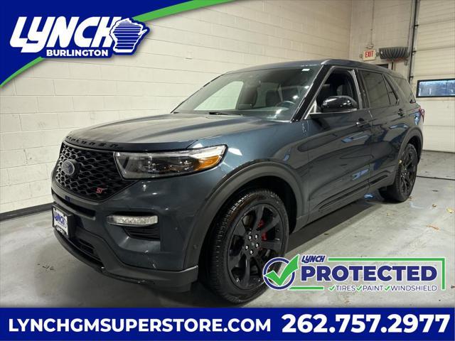 2022 ford explorer st