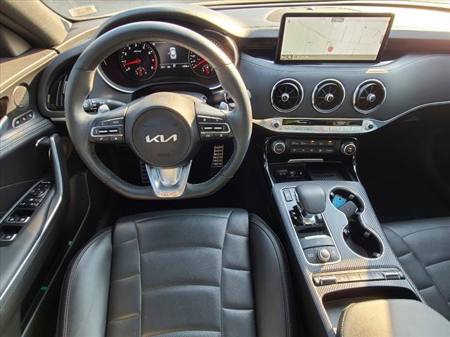 2022 kia stinger gt2