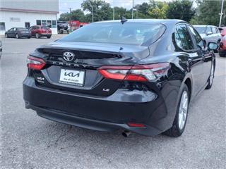 2021 Toyota Camry le