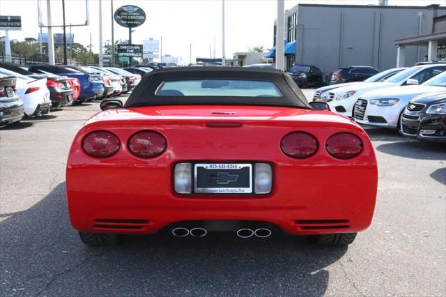 2004 chevrolet corvette base