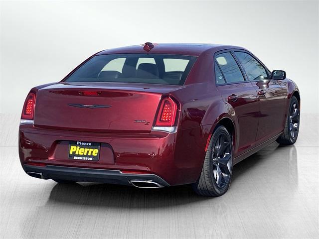 2023 chrysler 300 s