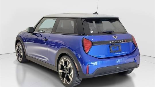 2025 Mini Hardtop