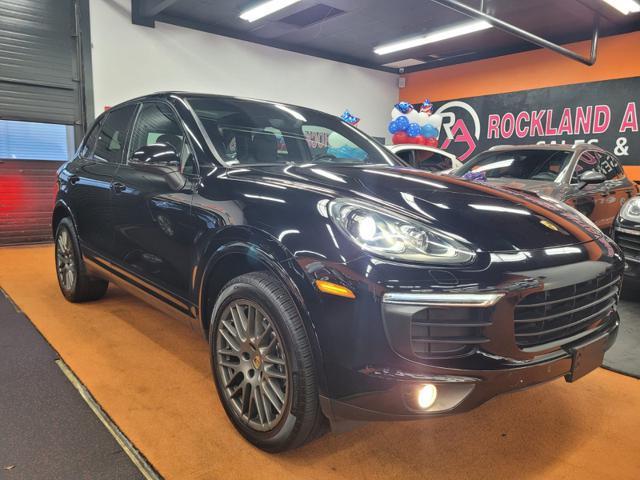 2017 porsche cayenne base