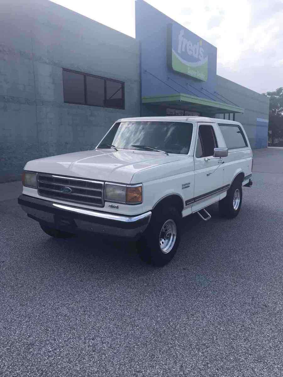 1990 ford bronco suv white 4wd automatic u100