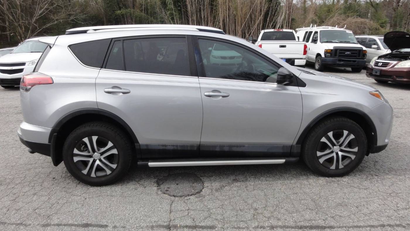 2016 toyota rav4 le