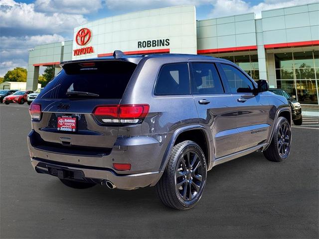 2020 jeep grand cherokee altitude