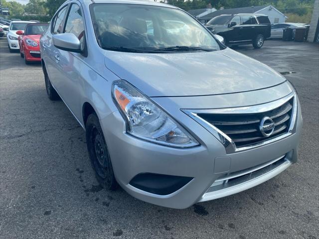 2018 nissan versa 1.6 sv