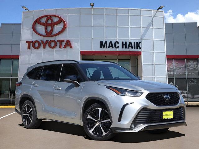 2021 toyota highlander xse