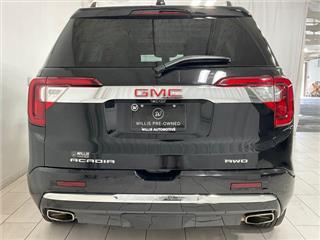 2022 GMC Acadia denali