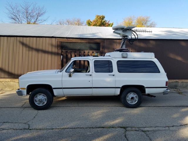 87 chevy v20 suburban 5.7l 4x4 radio repeater low mile west coast truck