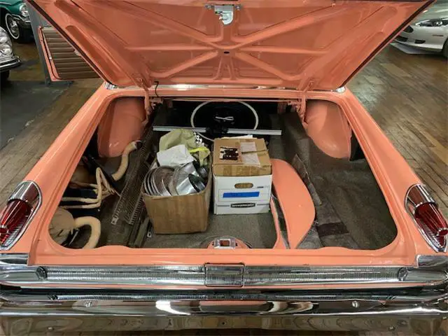 mercury monterey teaberry with 92,975 miles, for sale!