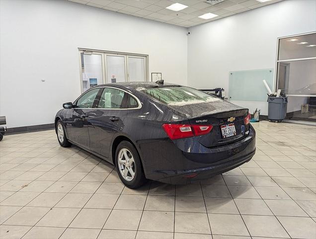 2018 chevrolet malibu 1ls