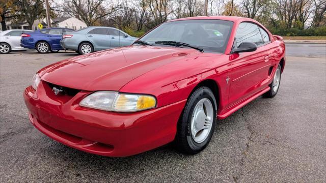 1994 ford mustang base