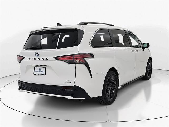 2022 toyota sienna xse 7 passenger