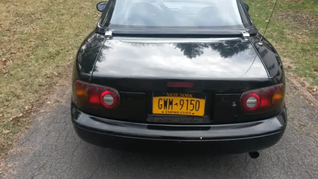 great mx-5 rally car 5 speed black hard and soft top