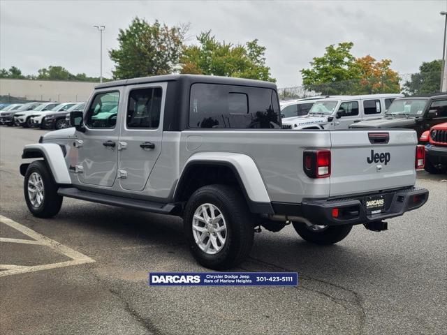 2023 jeep gladiator sport s