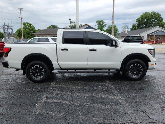 2023 nissan titan pro-4x