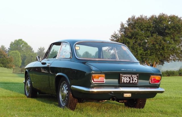 alfa romeo 1966 giulia sprint gt "stepnose"