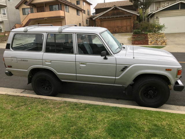 1986 fj60 rock crawler land cruiser