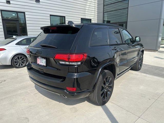 2021 jeep grand cherokee laredo x