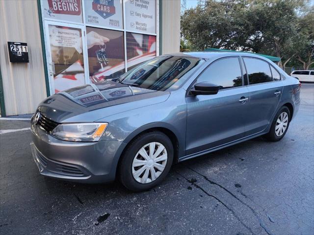 2014 volkswagen jetta auto s