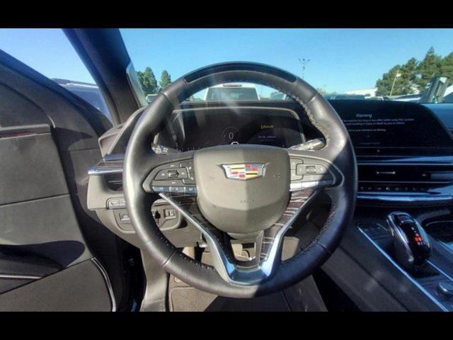 2022 cadillac escalade esv sport