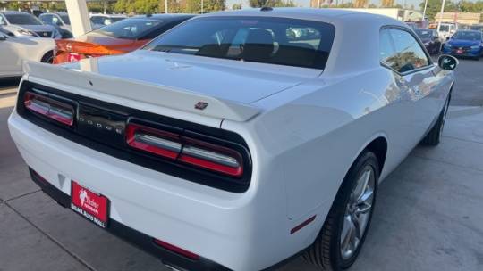 2022 Dodge Challenger