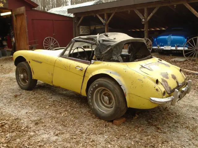 1967 austin healey 3000 mk iii bj8 2+2 convertible roadster barn find sports car