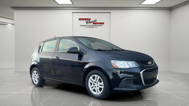2020 chevrolet sonic fwd hatchback 1fl 5-door