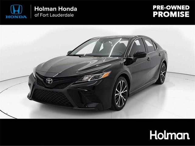 2019 toyota camry se