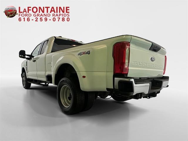 2023 ford f-350 xlt