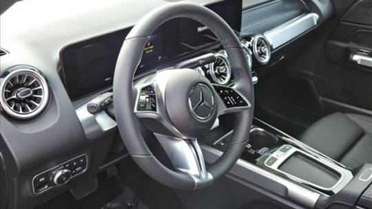 2025 Mercedes-Benz GLB