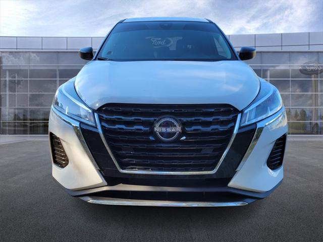 2023 nissan kicks s