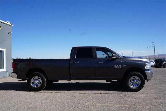 2017 ram 2500 slt crew cab 4x2 8' box