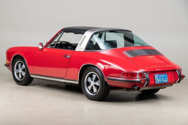 1969 porsche 911 red rwd manual 911e targa canepa car