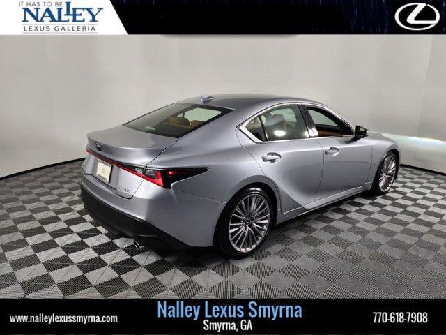 2023 lexus is 300 base