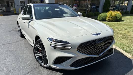 2025 Genesis G70