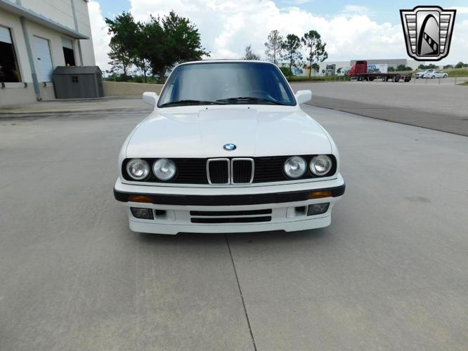 1990 bmw 3 series in o'fallon, illinois